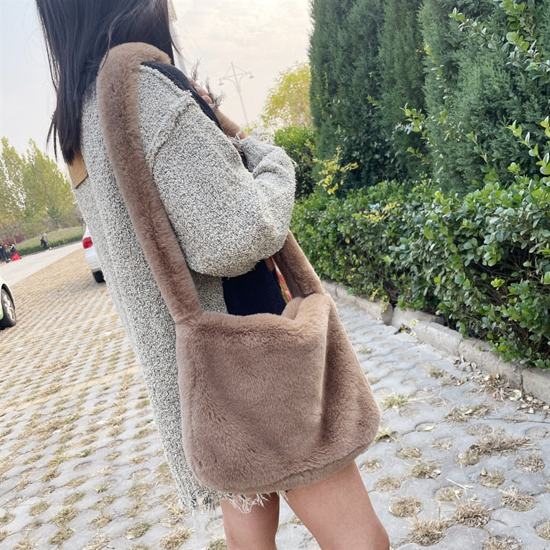 Fluffy Faux Fur Shoulder Bag