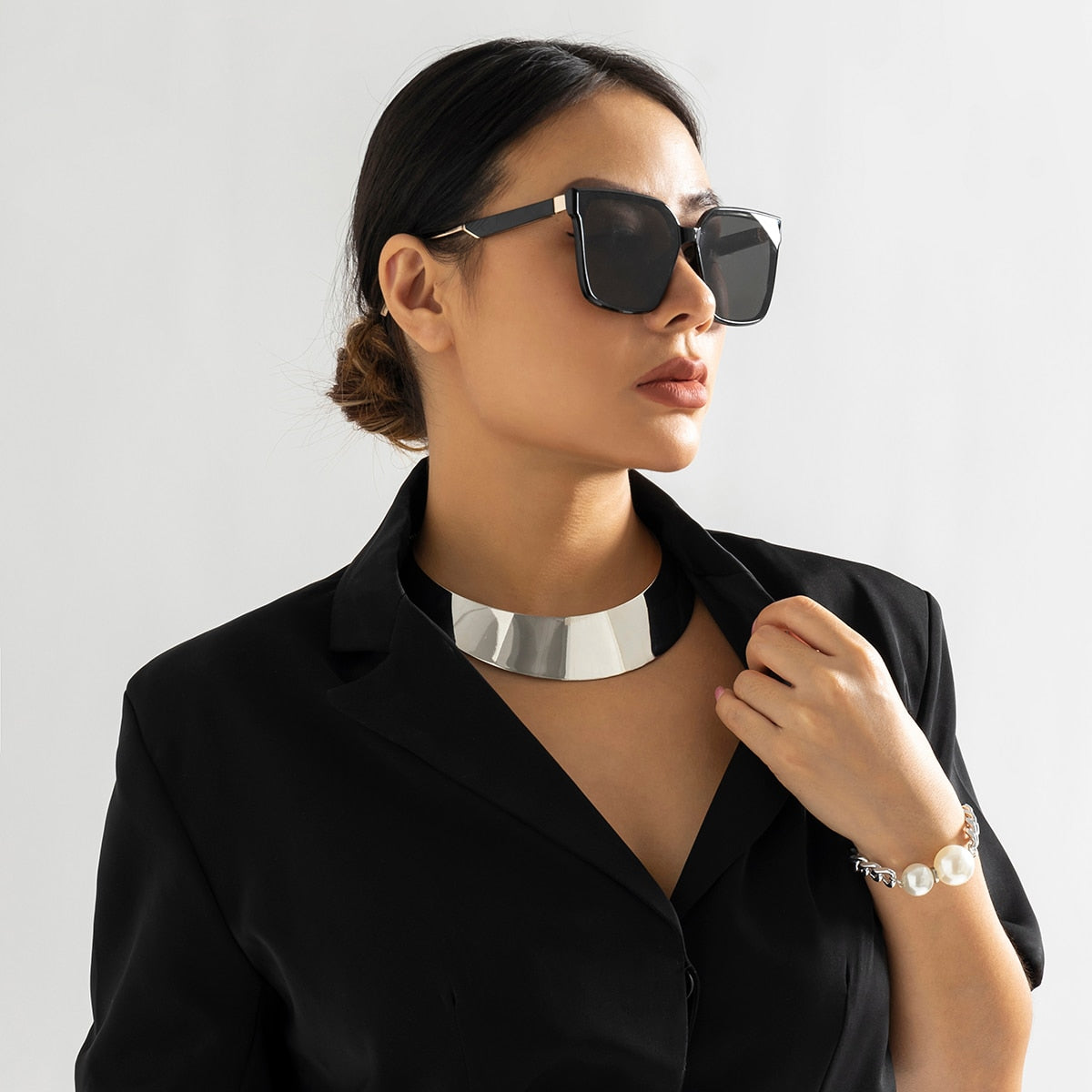 Cleo Chic Chocker Metal Collar Necklace