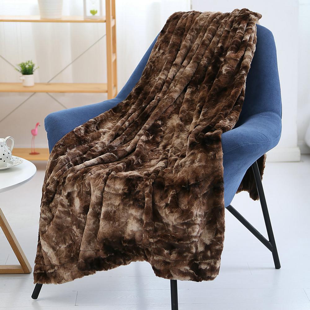 Super Soft Faux Fur Throw Blanket