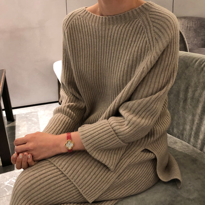 Sky Lounge First Class Knit Set