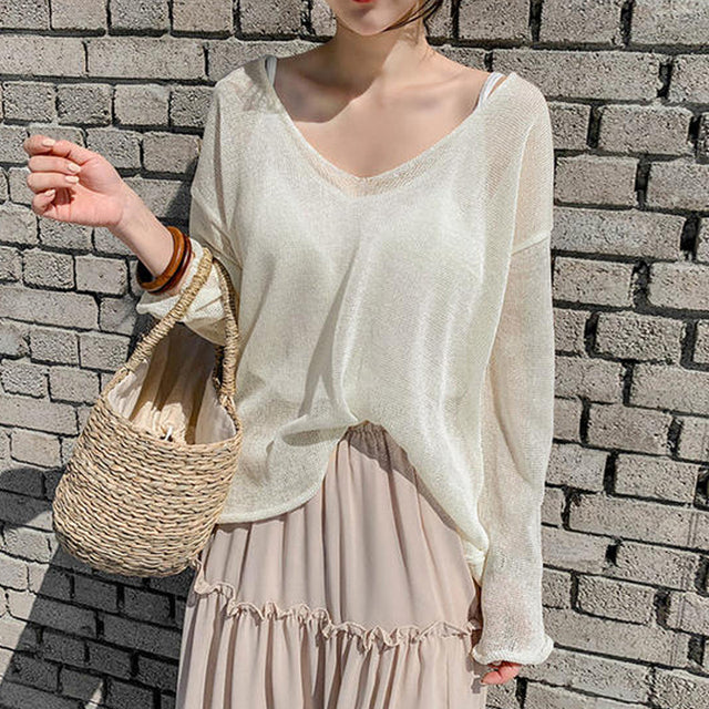 Meadow Thin Blouse V-neck Pullover